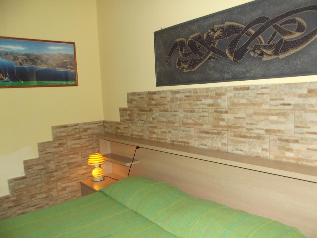 Bed&Breakfast La Casetta Sant'Alessio Siculo Eksteriør billede