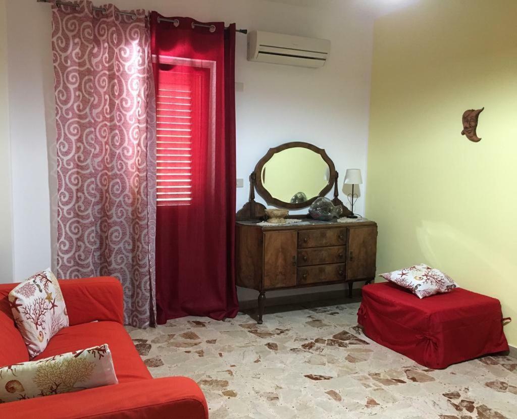 Bed&Breakfast La Casetta Sant'Alessio Siculo Eksteriør billede
