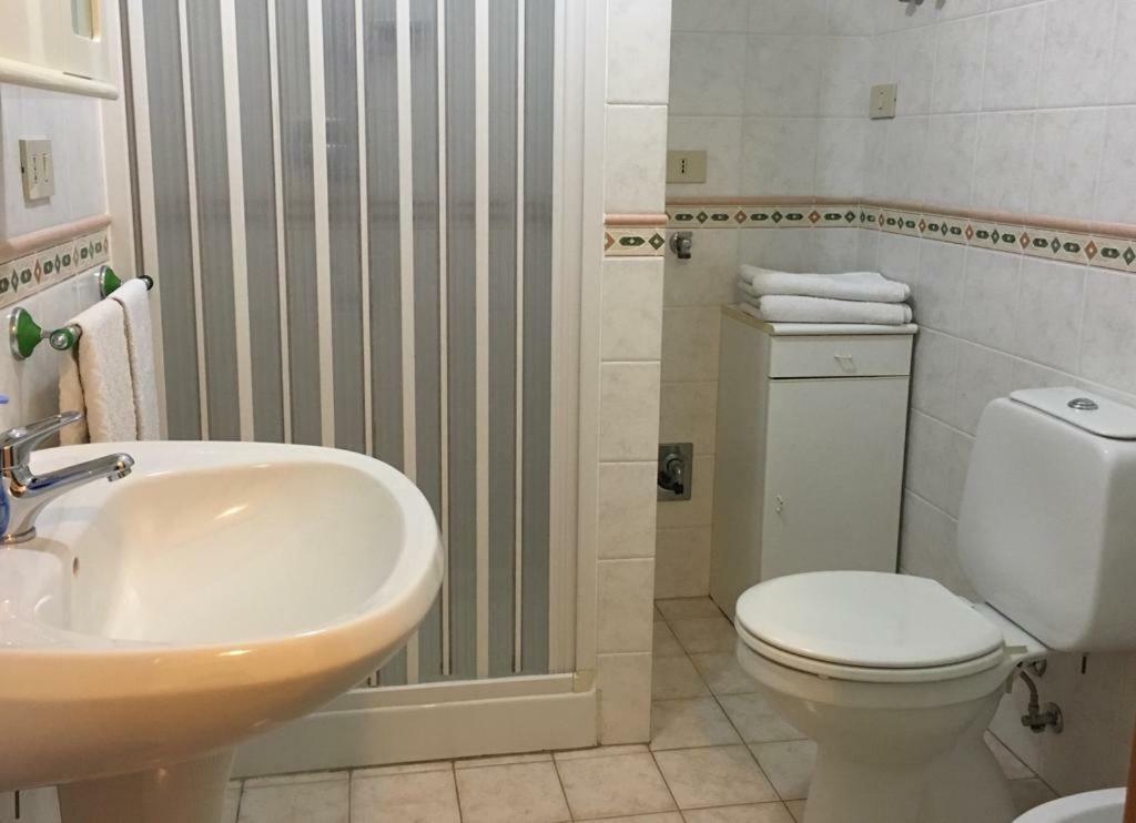 Bed&Breakfast La Casetta Sant'Alessio Siculo Eksteriør billede